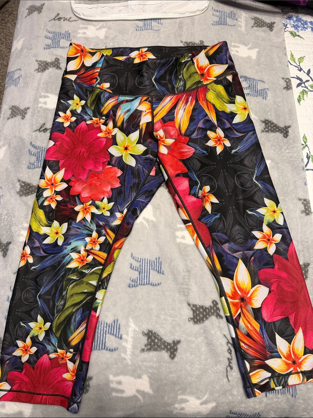 CALIA by Carrie Underwood Black Floral Activewear